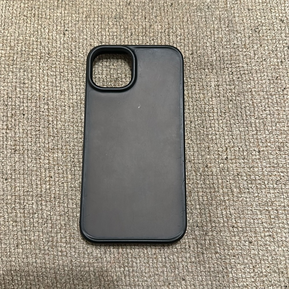 Torras- i-phone 13/14 case